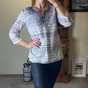 JM Collection white and dusty purple 3/4 sleeve linen top size small